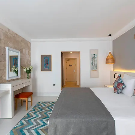 Hotel By Ihg Bodrum