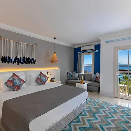Hotel By Ihg 4*