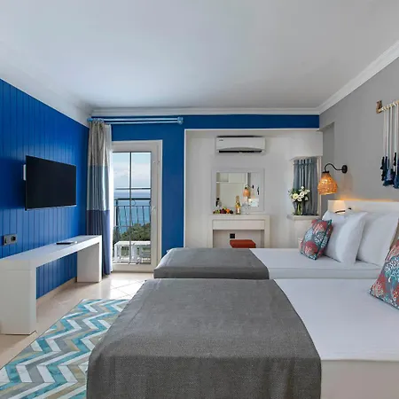 Hotel By Ihg