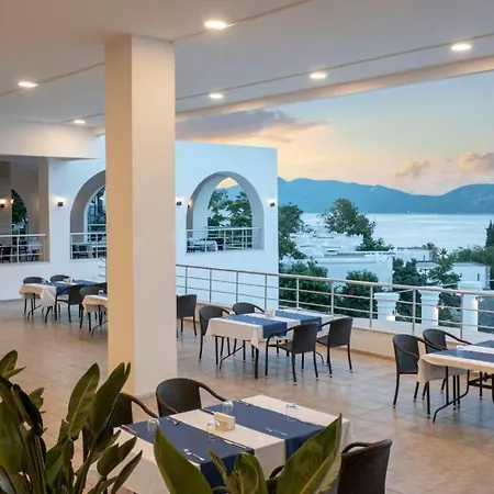 By Ihg