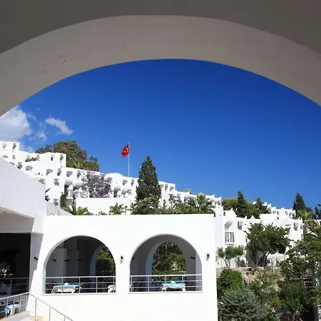 Hotel Baska 3*
